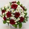 Kytice bílých chryzantém a rudých růží malá